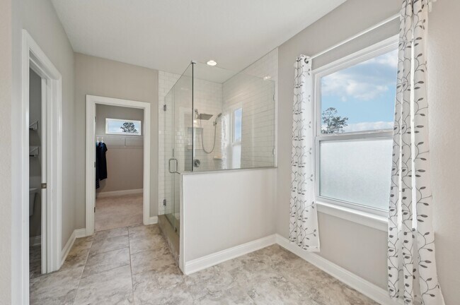 Building Photo - 57 Sunset Ridge Ct