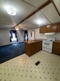 Building Photo - 916 Meadow Creek Rd