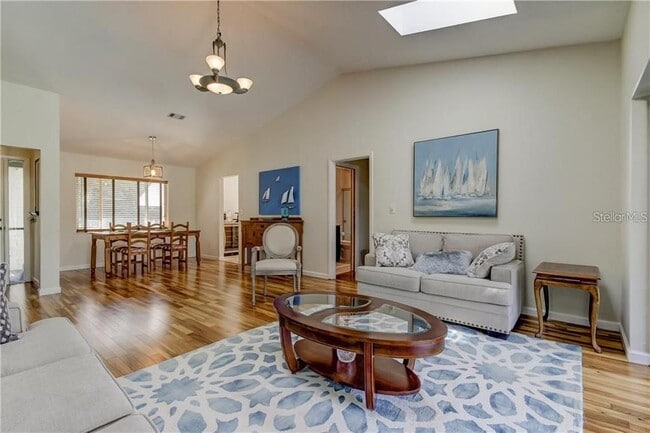 Building Photo - 9030 Bullrush Ct