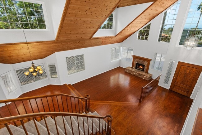 Building Photo - Stunning Carlsbad Executive Home with Ocean Views