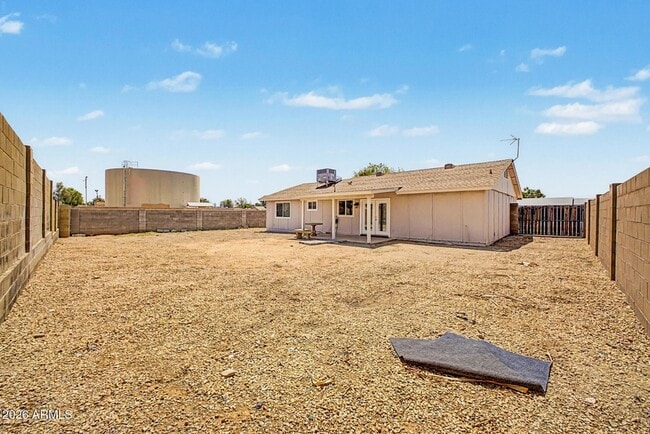 Building Photo - 20601 N 33rd Ave