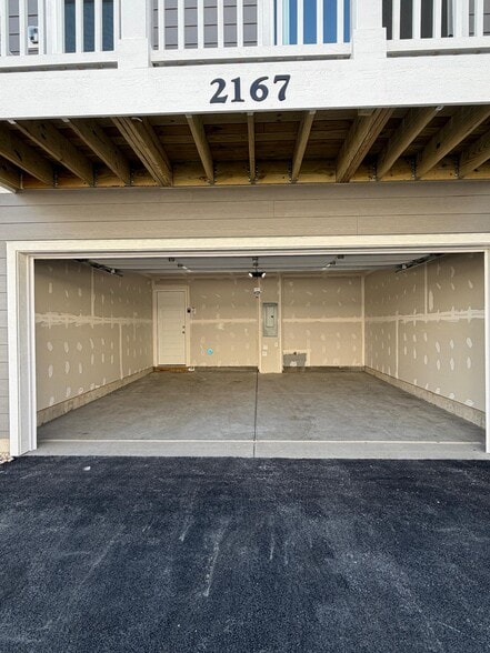 Building Photo - 2167 Yellowstone Blvd