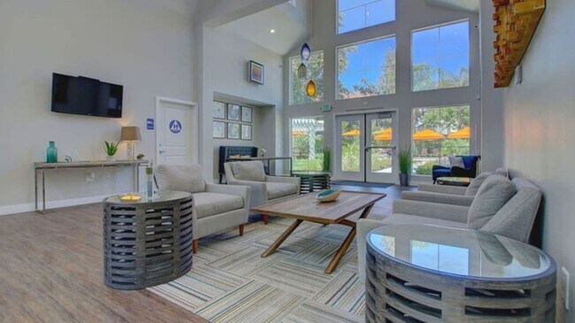 Building Photo - 13292 Lasselle St