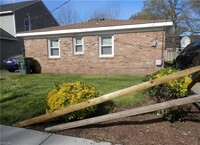 Building Photo - 8919 Brighton St