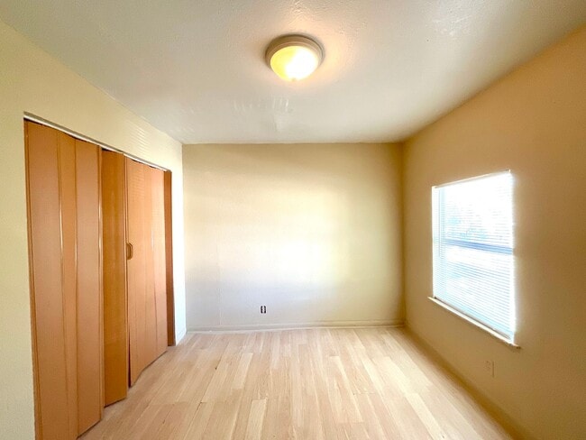 Building Photo - Available NOW! Prime Location 3-Bedroom, 2-Bath Home In Converse!!