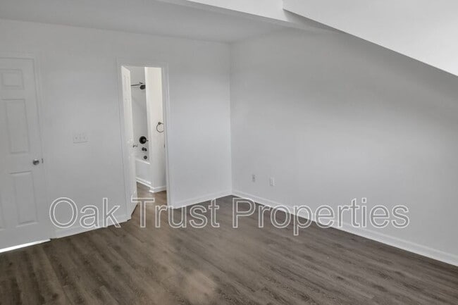 Building Photo - 4407 Great Oak Dr