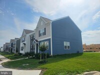 Building Photo - 10943 Farmerfield St