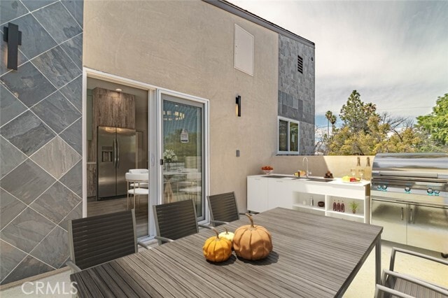 Building Photo - 18750 Collins St