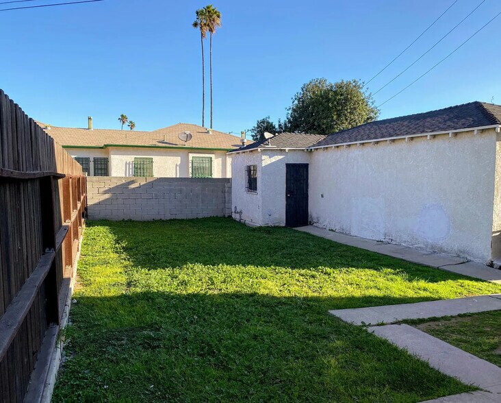 Building Photo - 4401 1/2 W Exposition Blvd