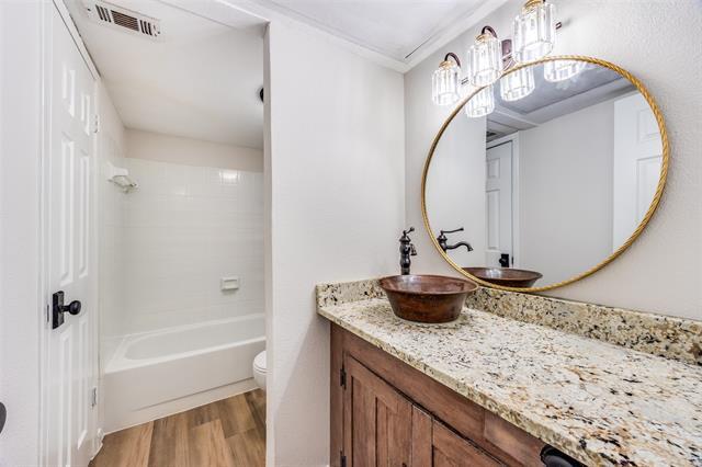 Building Photo - 5300 Keller Springs Rd