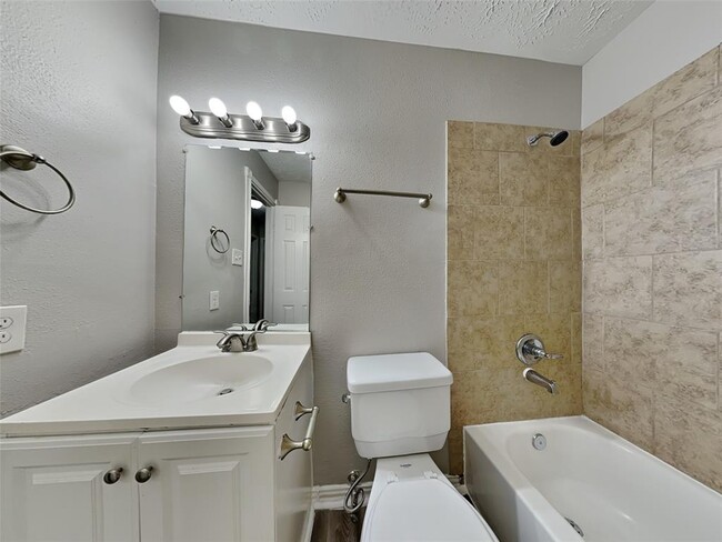 Building Photo - 7047 Rockergate Dr