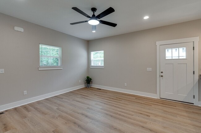 Building Photo - New Construction 3 bed, 2 bath house for rent