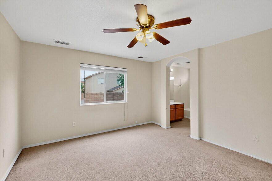 Building Photo - 9000 Violet Orchid Trl SW