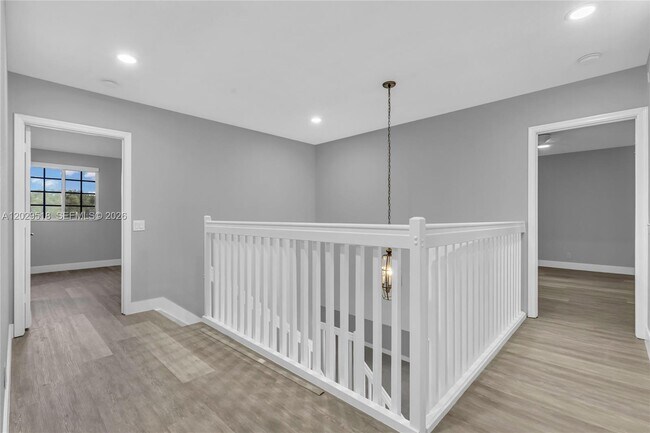 Building Photo - 1140 Cedar Falls Dr