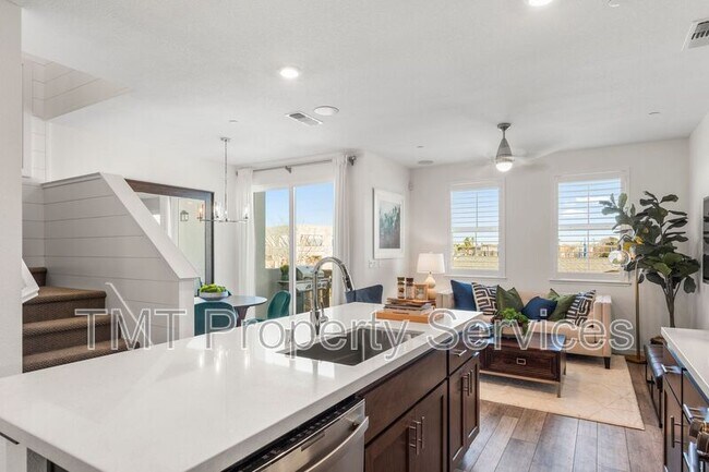 Building Photo - 2954 Valbonne Walk