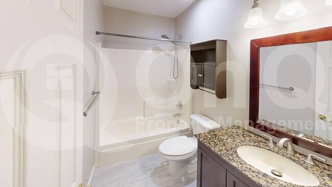 Building Photo - 4720 N 93rd Dr