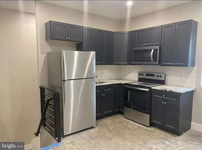 Primary Photo - 1418 N 52nd St
