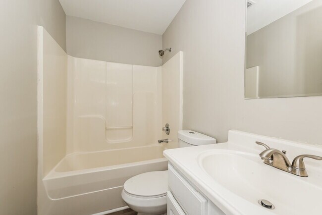 Building Photo - 1245 Canyon Ridge Ct