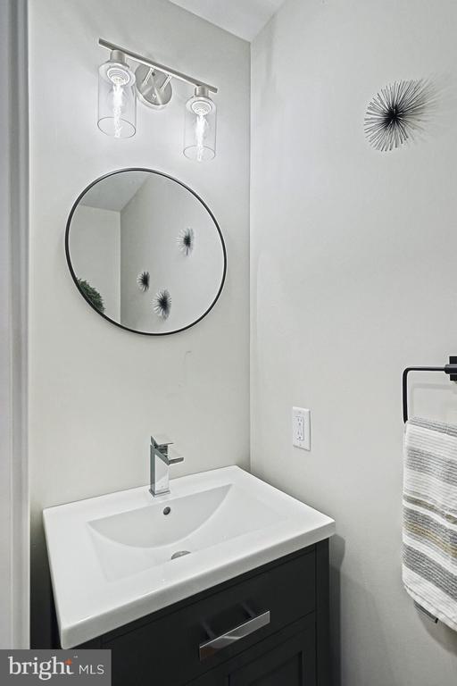 Building Photo - 790 Bendersville Wenksville Rd