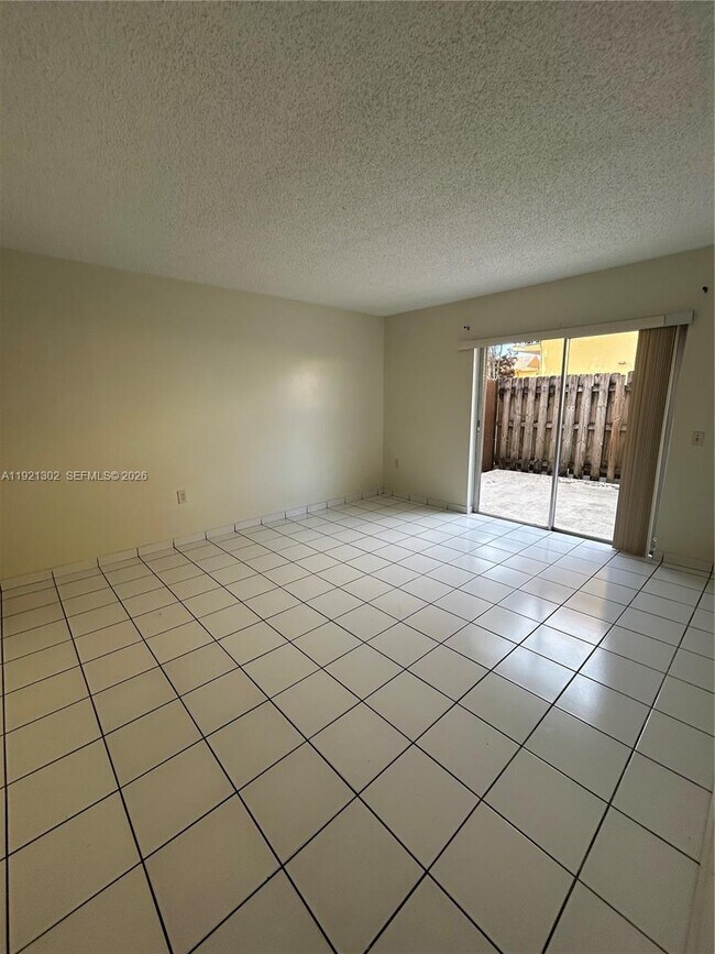 Building Photo - 8400 SW 154th Cir Ct