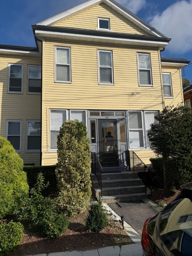 Building Photo - 19 Brockton St