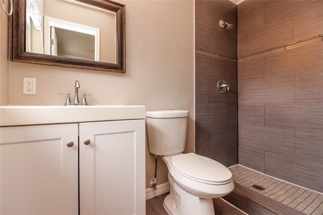 Building Photo - 4107 W Grace St