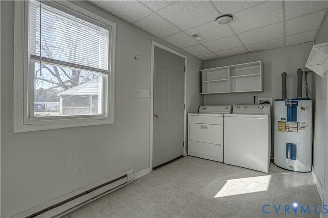 Building Photo - 5277 River Rd W