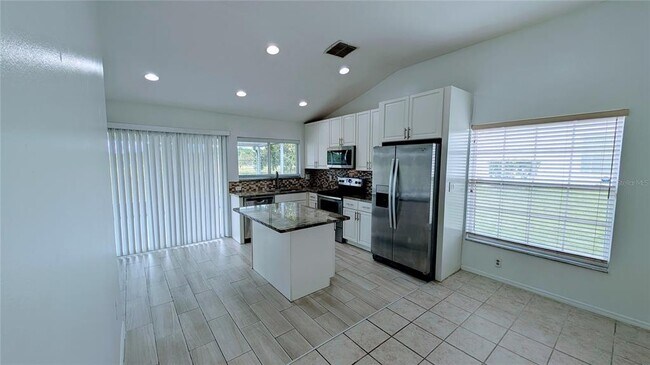 Building Photo - 13940 Corrine Key Pl
