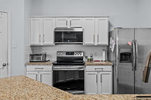 Building Photo - 5540 Crestwood Dr