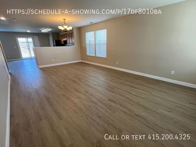 Building Photo - Stunning 3-Bedroom Home in Merced!!