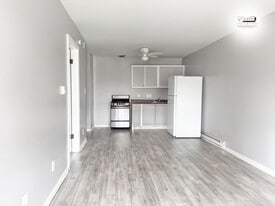 Building Photo - Cozy Home Apartments