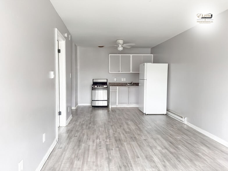 Primary Photo - Cozy Home Apartments