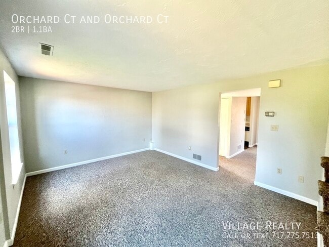 Building Photo - 402 Orchard Ct
