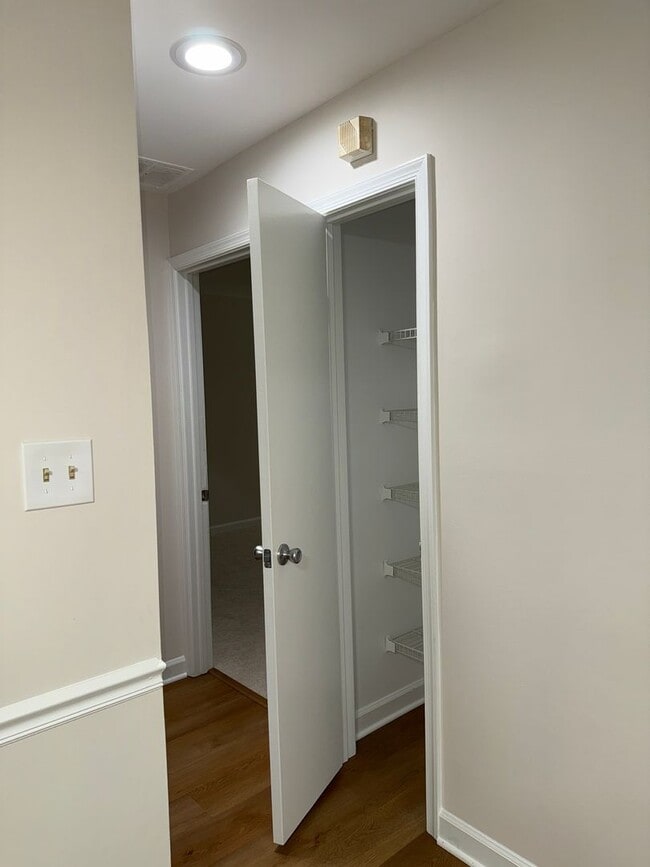 Building Photo - Silver Spring Condo with Modern Comforts and Active Lifestyle Amenities