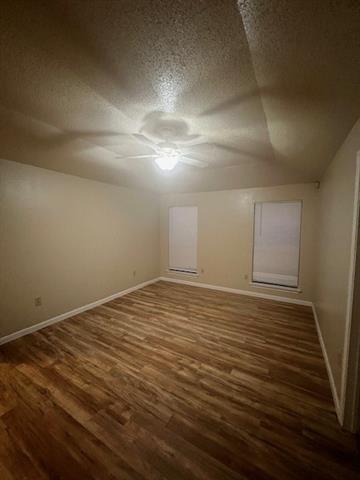 Building Photo - 1505 Sayles Ave