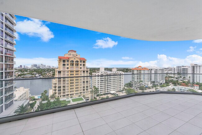 Building Photo - 151 N Seabreeze Blvd