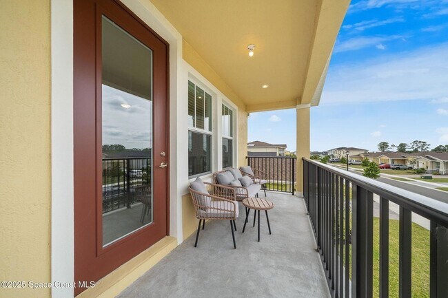 Building Photo - 715 Veridian Cir NW