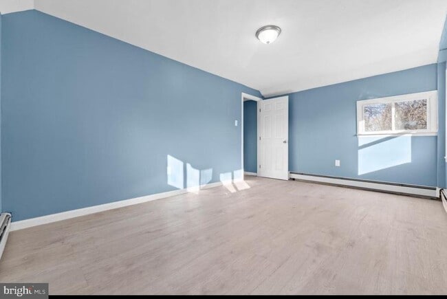 Building Photo - 96 Martins Ln