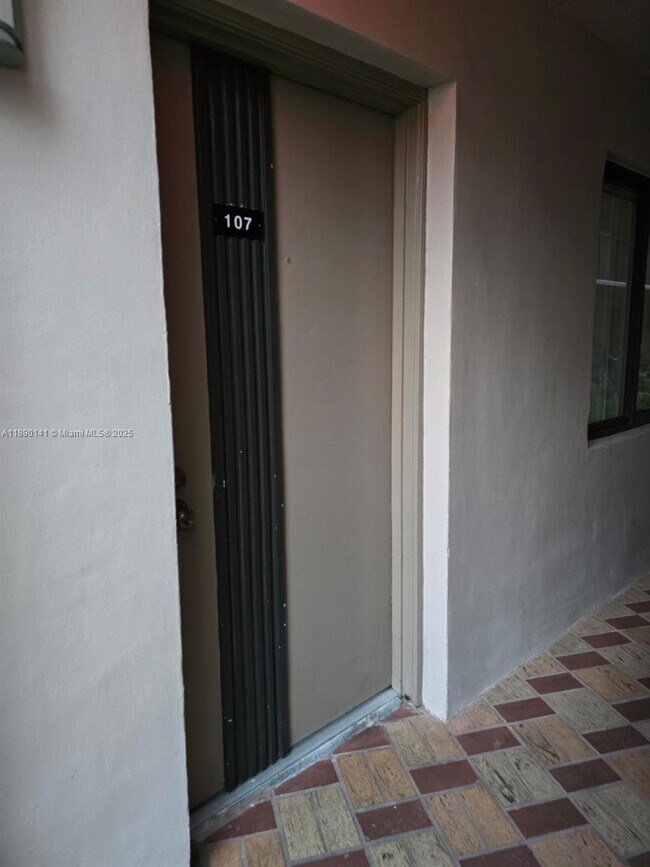 Building Photo - 8400 SW 133rd Avenue Rd