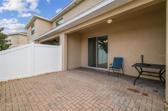 Building Photo - 11981 Greengate Dr