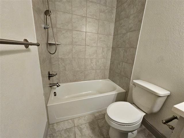 Building Photo - 3216 Southampton Dr