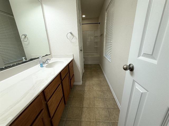 Building Photo - 8653 Hawkview Dr