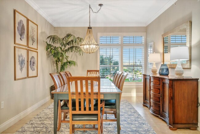 Building Photo - 6406 Gulf Dr