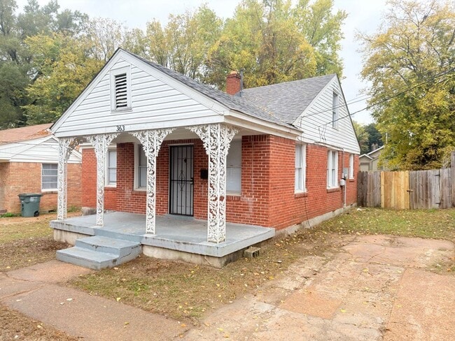 Primary Photo - Charming Memphis Home with Spacious Yard – Move-In Special!
