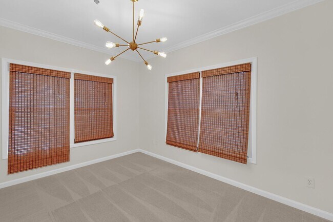 Building Photo - Gated Community In The Heart of Buckhead.
