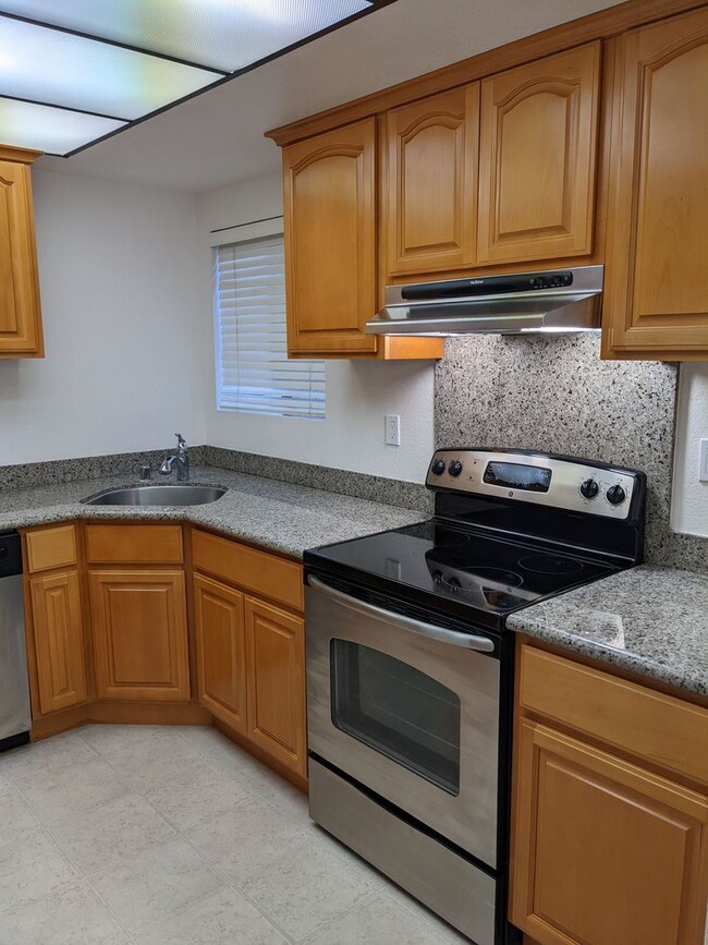 Building Photo - 2 br, 2 bath House - 1792 Braddock Court