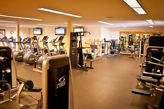 Building Photo - AVAILABLE for an Annual Lease @ $5,000/mo ...