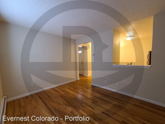 Building Photo - 2 br, 1 bath House - 1940 W 32nd Ave Apt 203