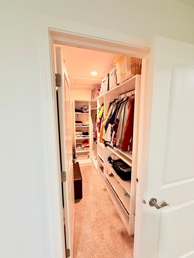 Building Photo - 2826 Kessler Dr