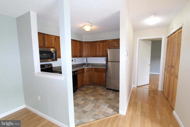 Building Photo - 1112 Aspen Dr